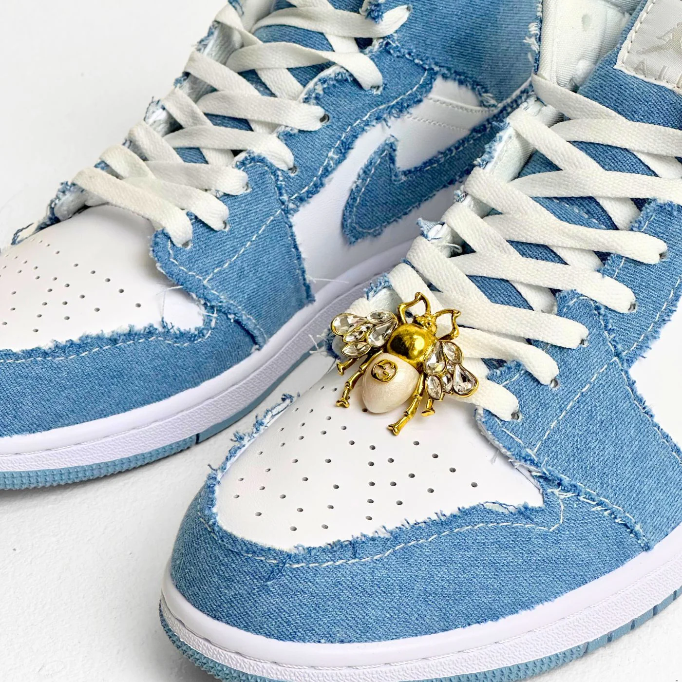 Denim Trophy Jordan 1 - Image 6