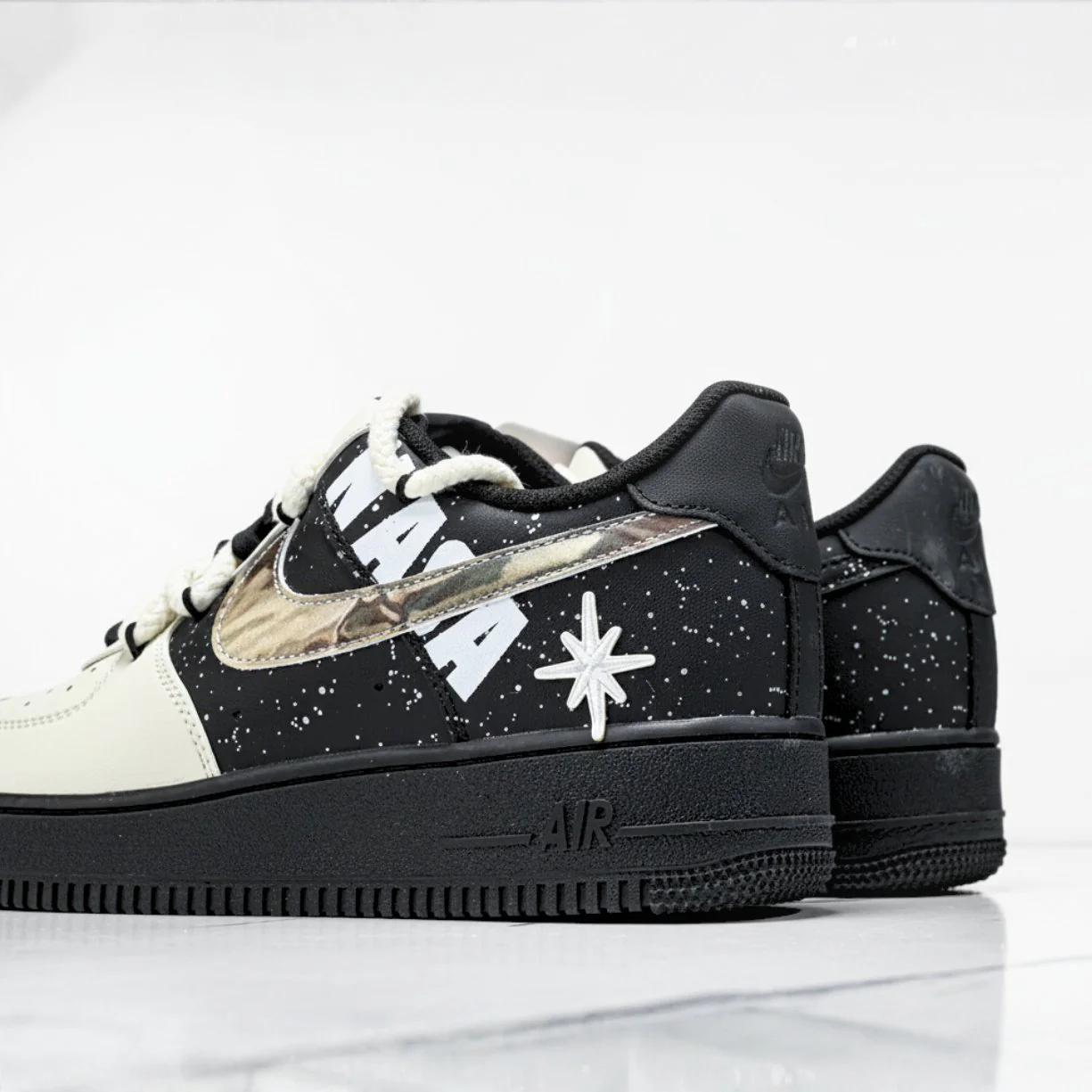 NASA Air Force 1 - Image 5