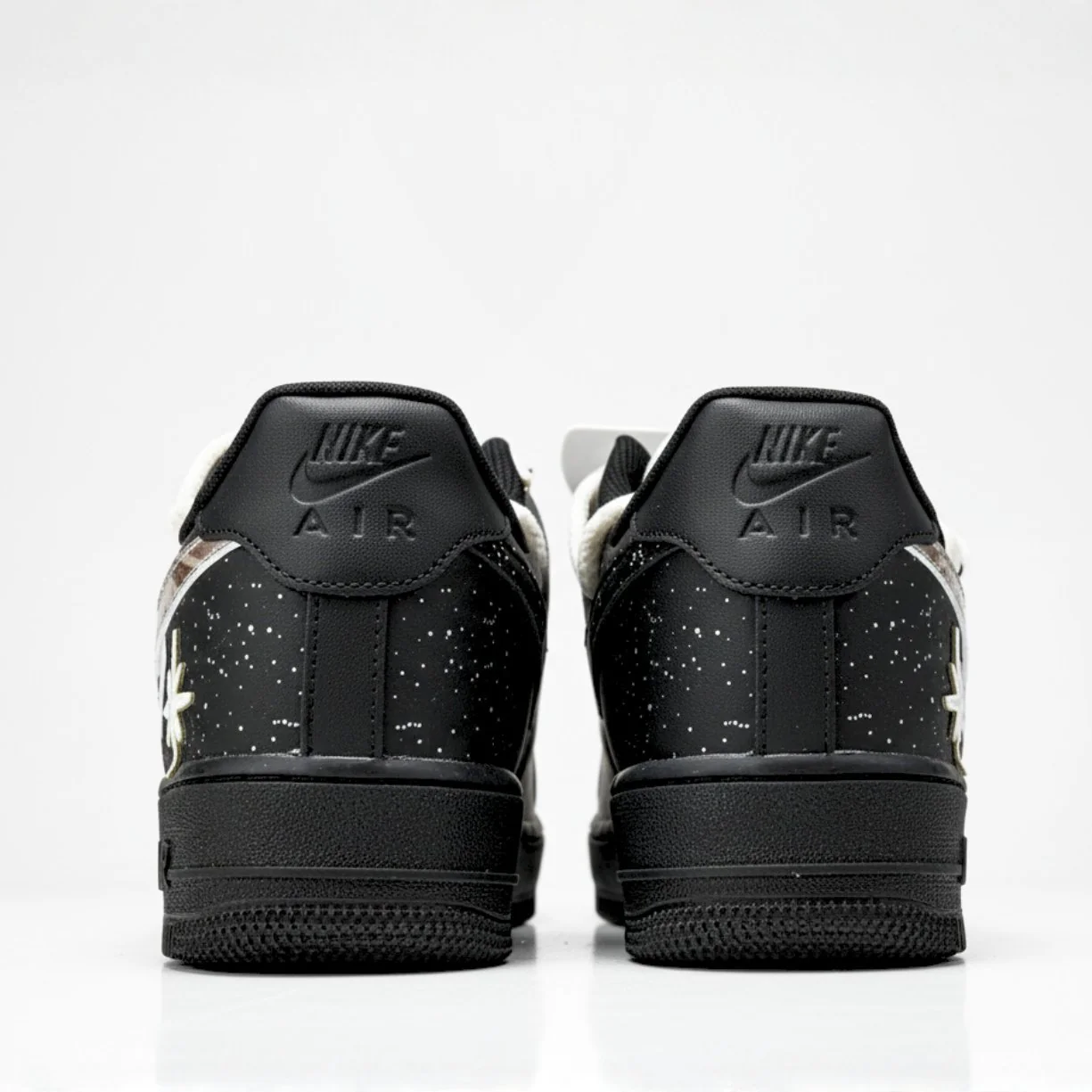 NASA Air Force 1 - Image 6