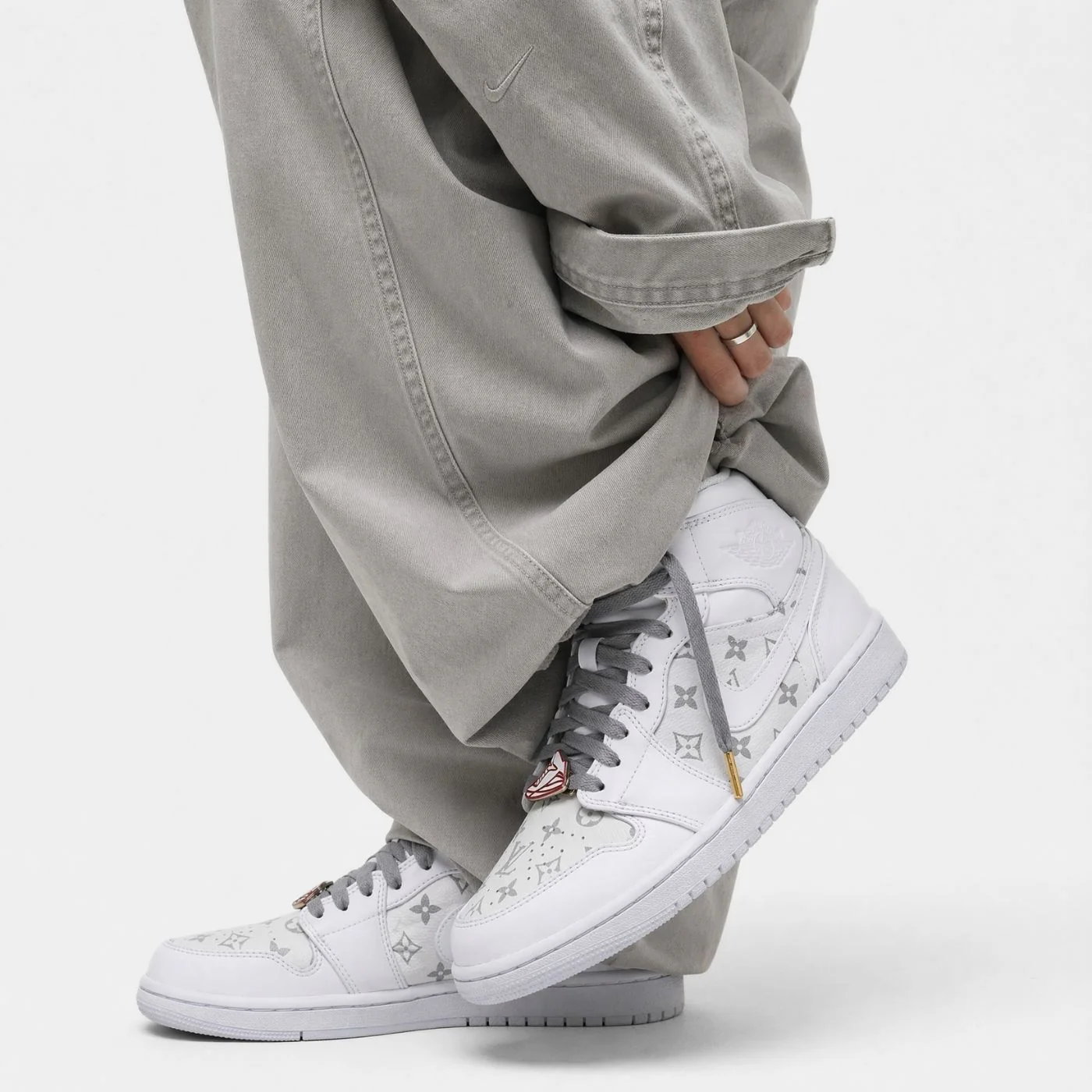 White LV Jordan 1 Mid - Image 6